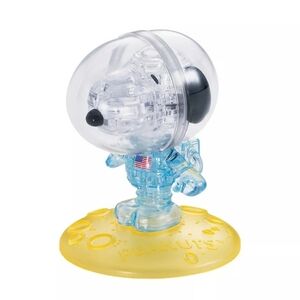 Peanuts Snoopy in Space 3D Crystal Puzzle